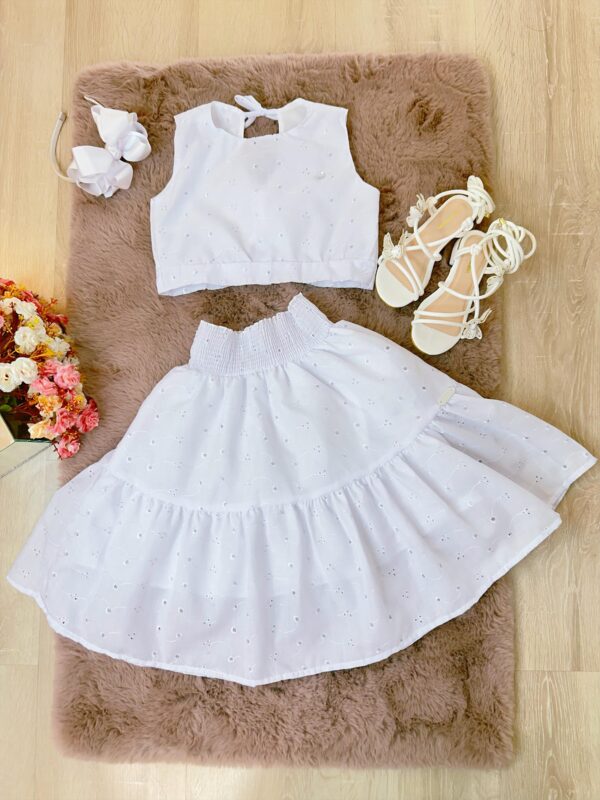 Conjunto Cropped e Saia