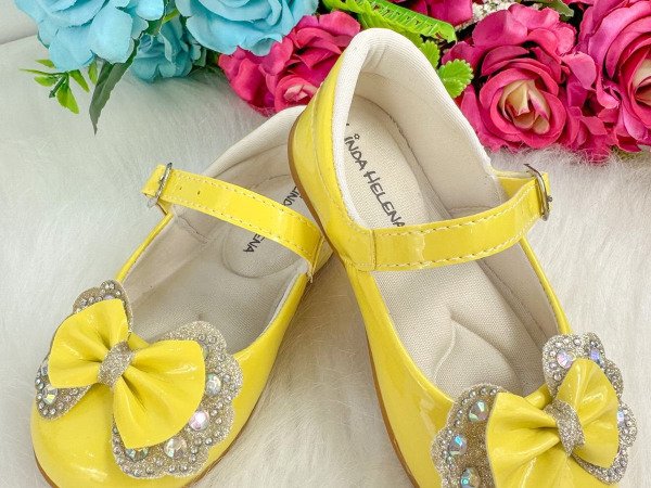 Sapatilha Flor Di MIla Baby Amarelo Lacinho Strass