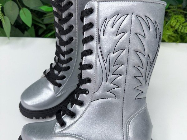 Bota/Coturno Flor di Mila Aylla Prata Boiadeira